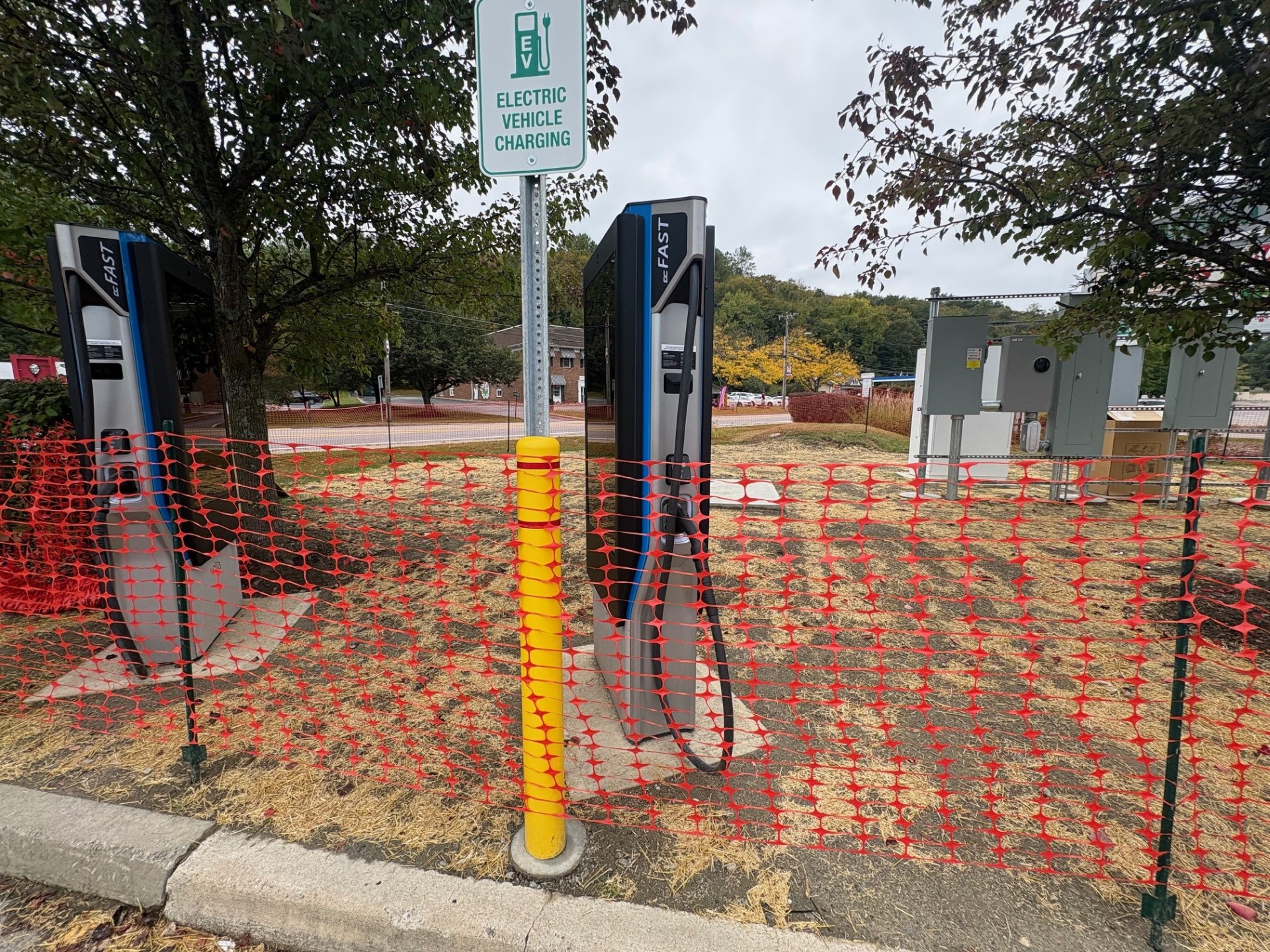 HDD & Concrete - Volta EV Charger